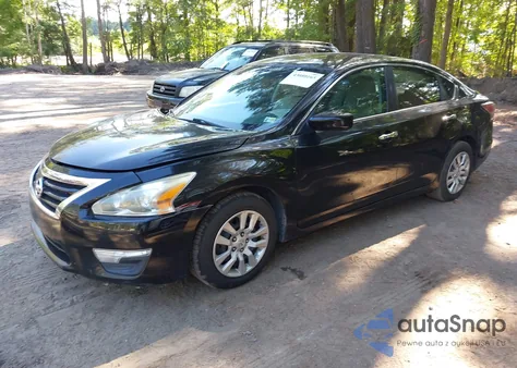 2015 Nissan Altima 2.5/2.5 S/2.5 Sl/2.5 Sv из США, поврежденный, VIN 1N4AL3AP0FC452424